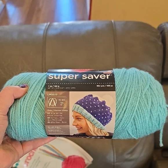 Crochet 101 Kit with Yarn and Hooks - Picture 5 of 8